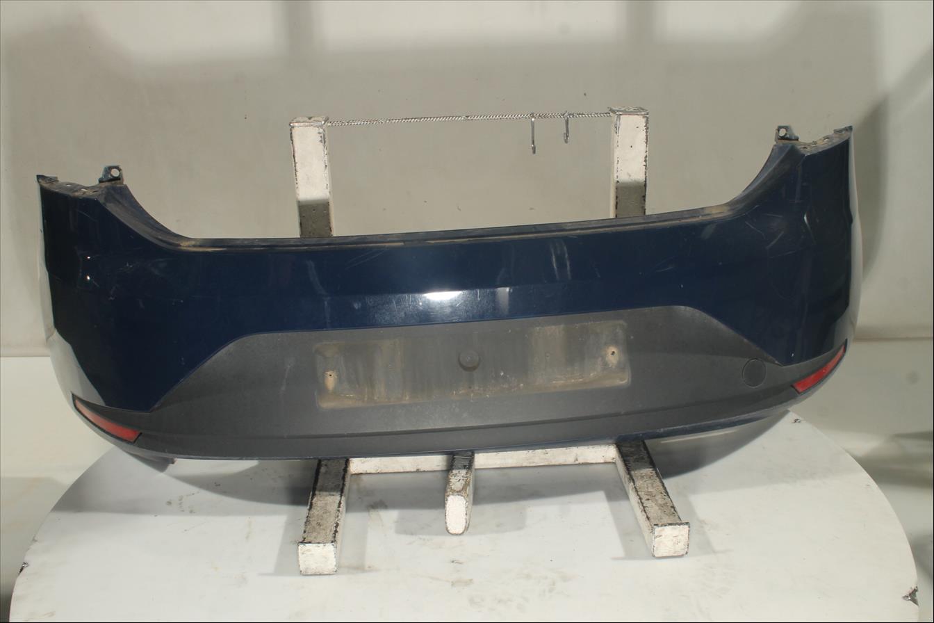 Paragolpes Tra.