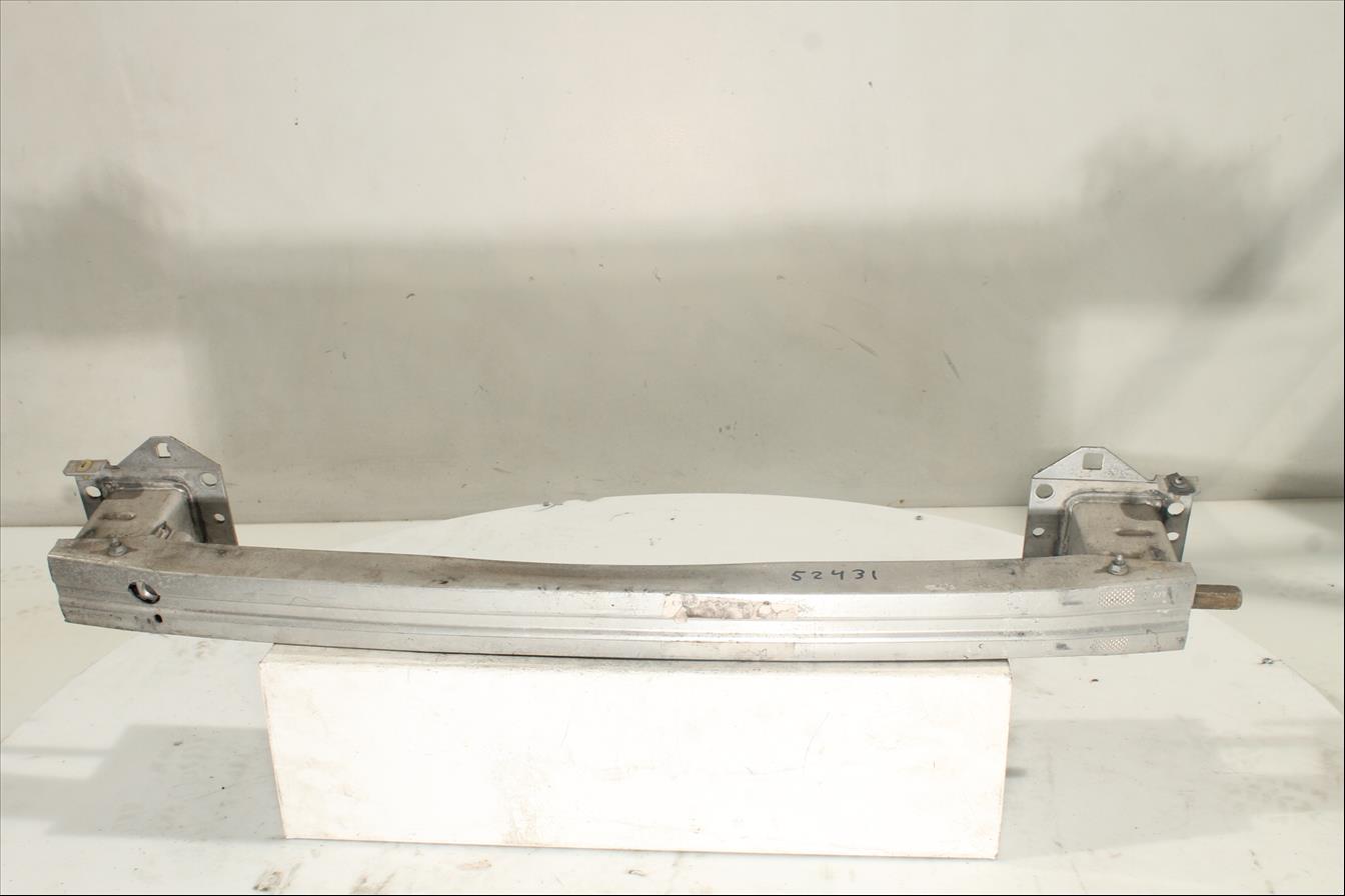Traviesa paragolpes Del.