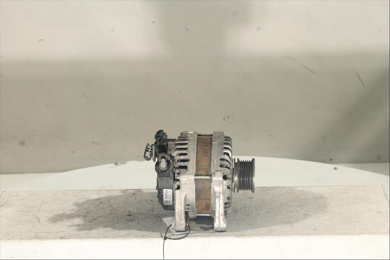 Alternador