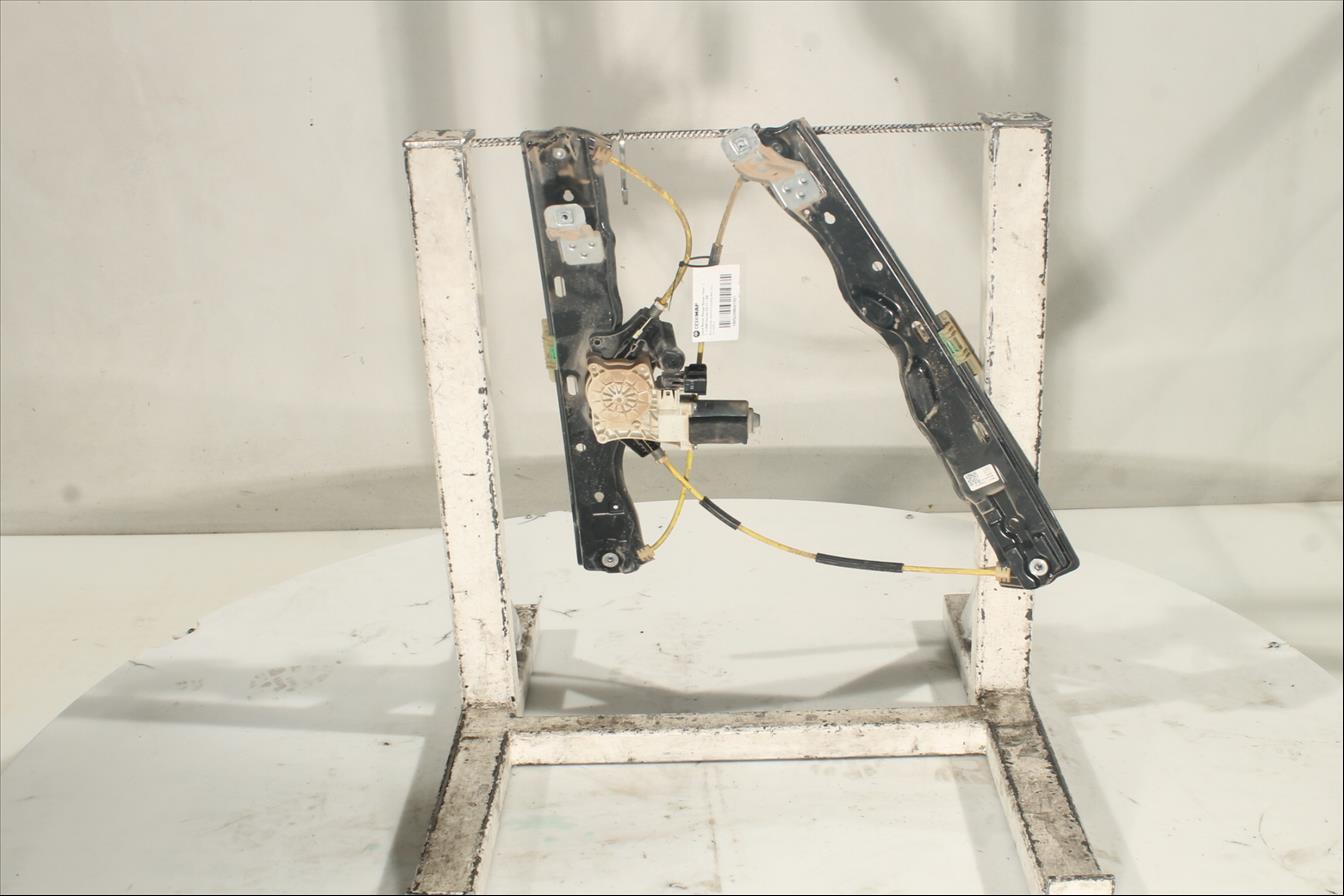 Elevalunas eléctrico puerta Del. Izq.