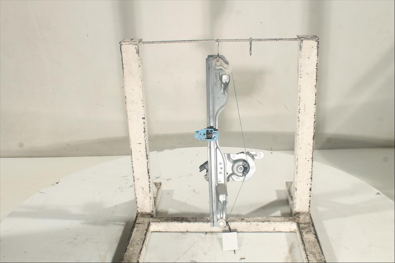 Elevalunas eléctrico puerta Del. Izq.
