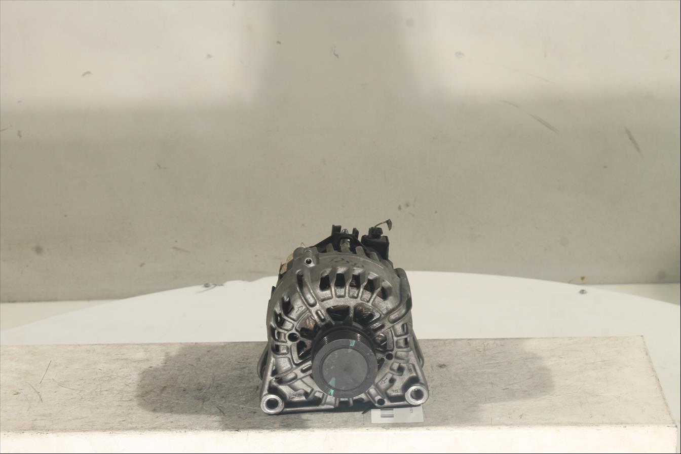 Alternador
