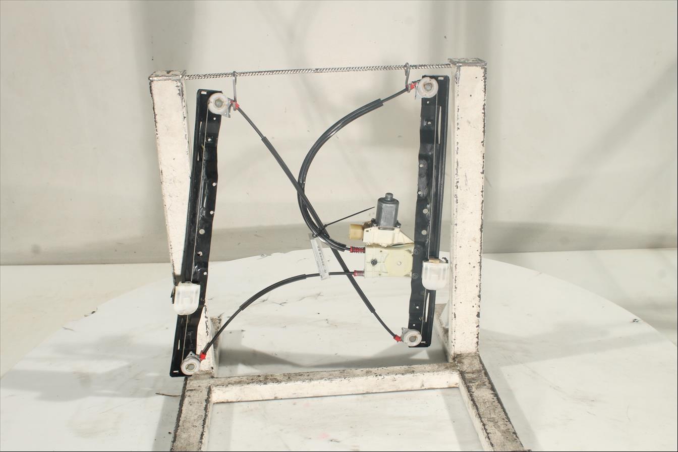 Elevalunas eléctrico puerta Del. Izq.