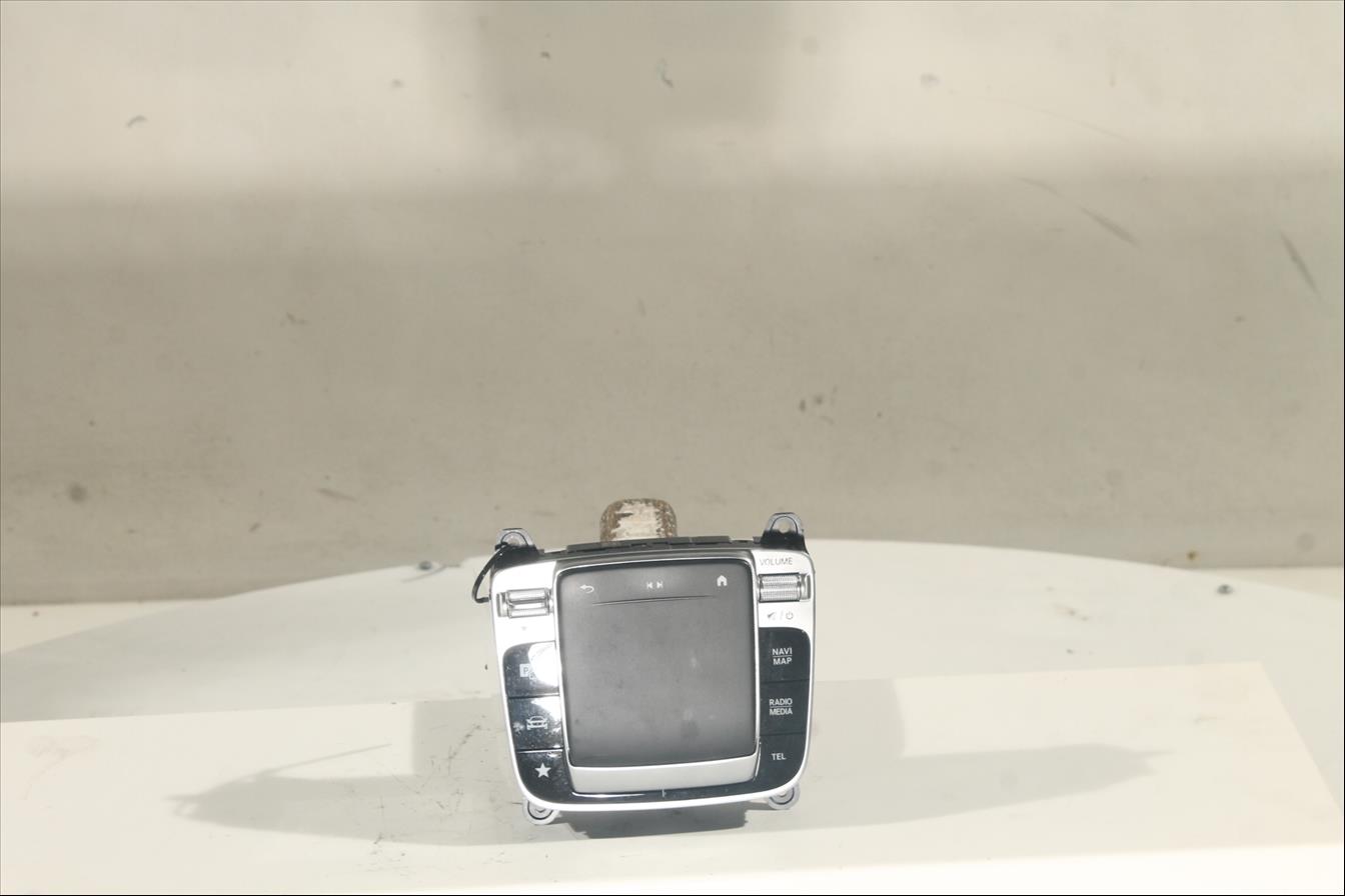 Mando control pantalla informacion