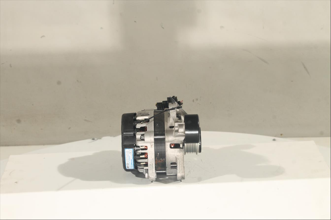 Alternador