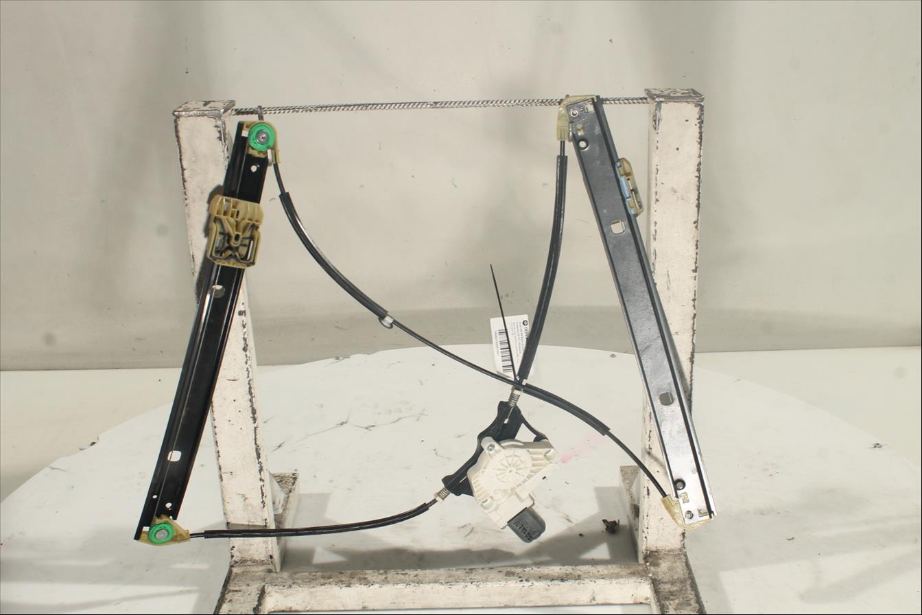Elevalunas eléctrico puerta Del. Izq.
