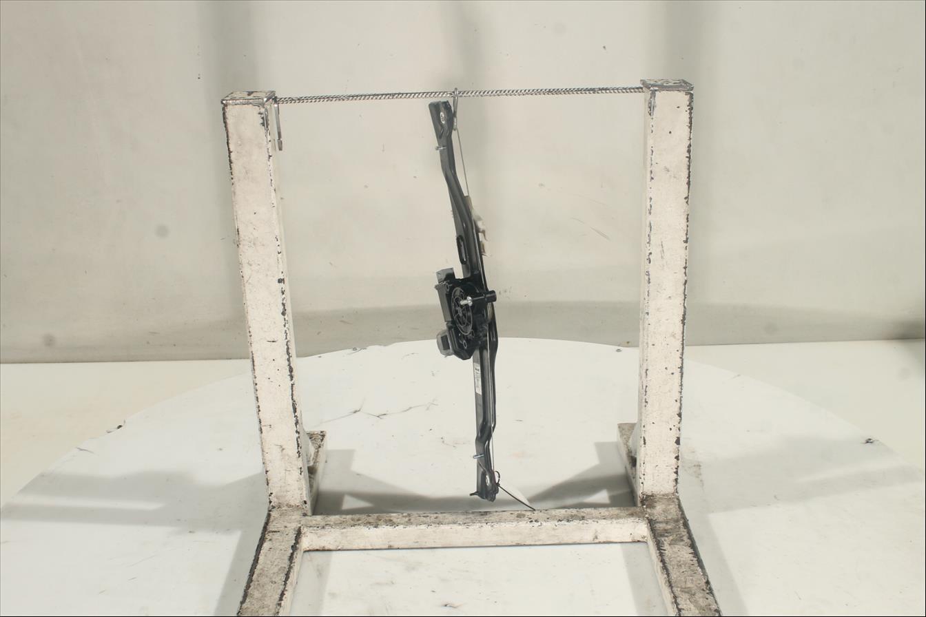 Elevalunas eléctrico puerta Del. Der.