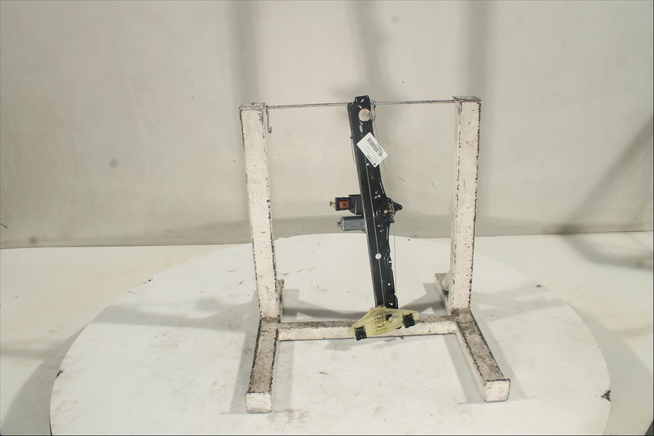 Elevalunas eléctrico puerta Del. Izq.