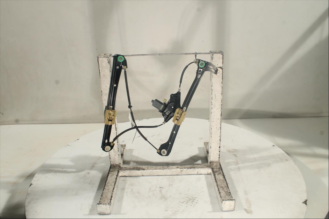 Elevalunas eléctrico puerta Del. Izq.
