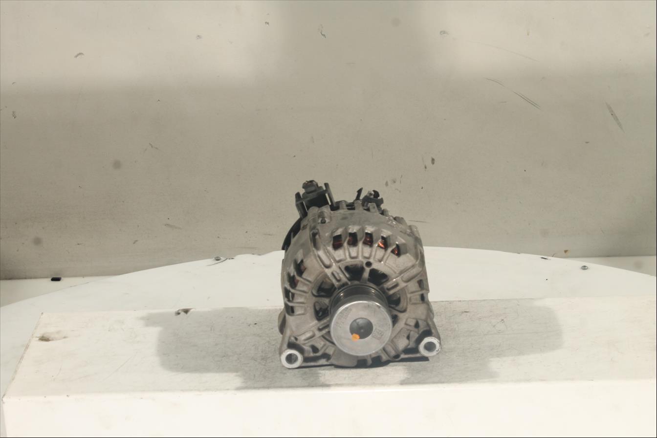 Alternador