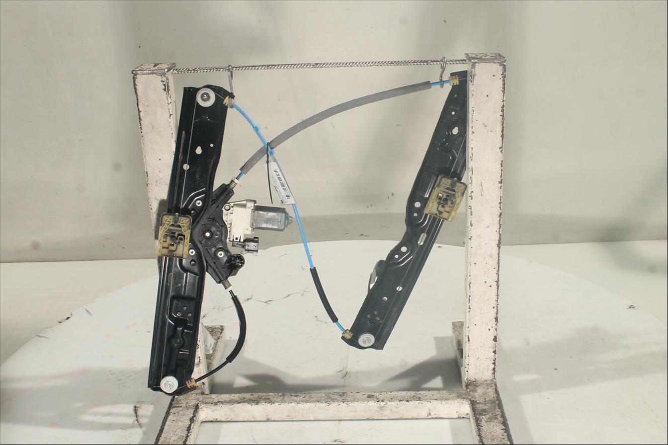 Elevalunas eléctrico puerta Del. Izq.