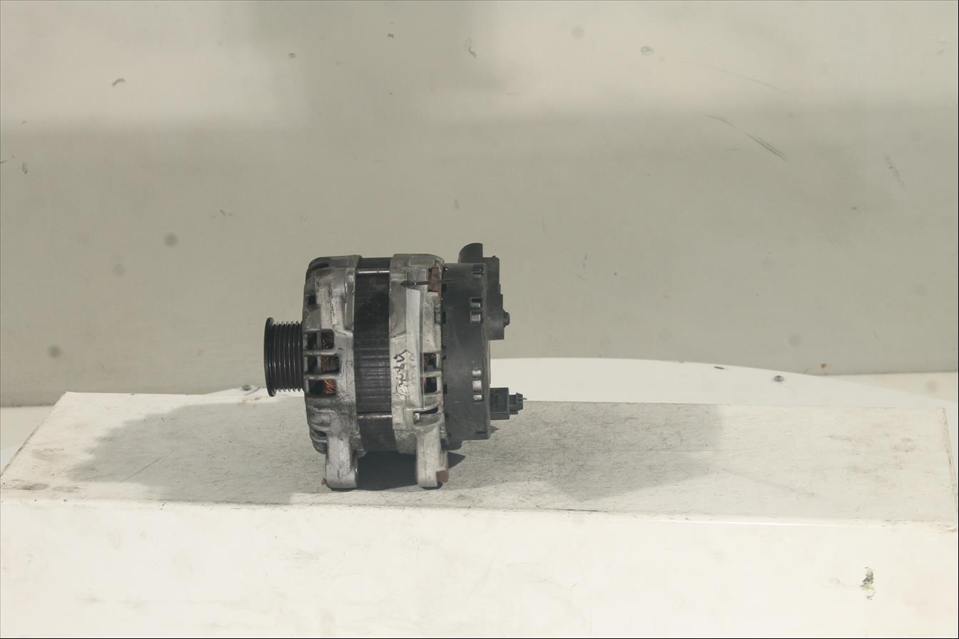 Alternador