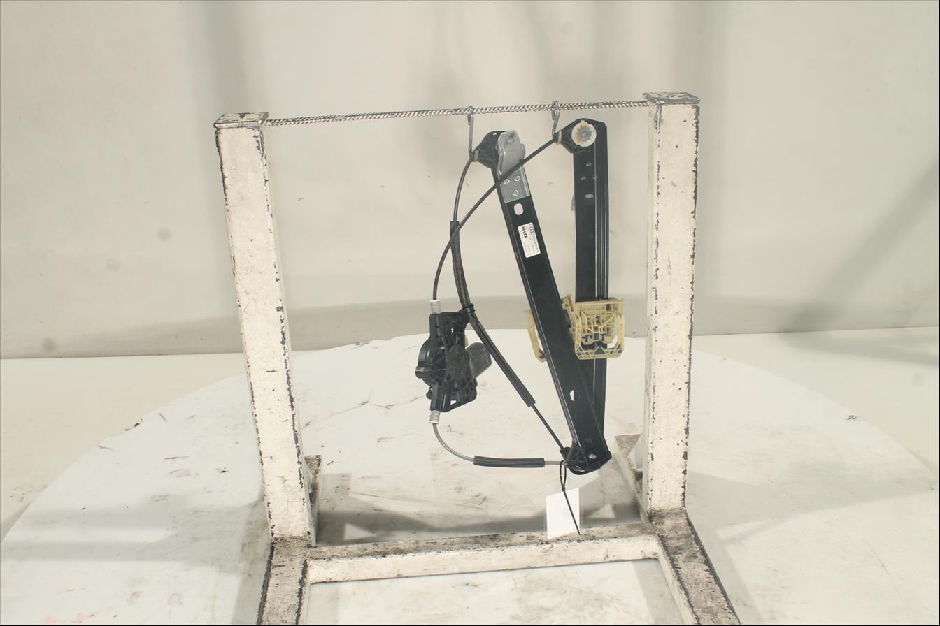 Elevalunas eléctrico puerta Del. Izq.
