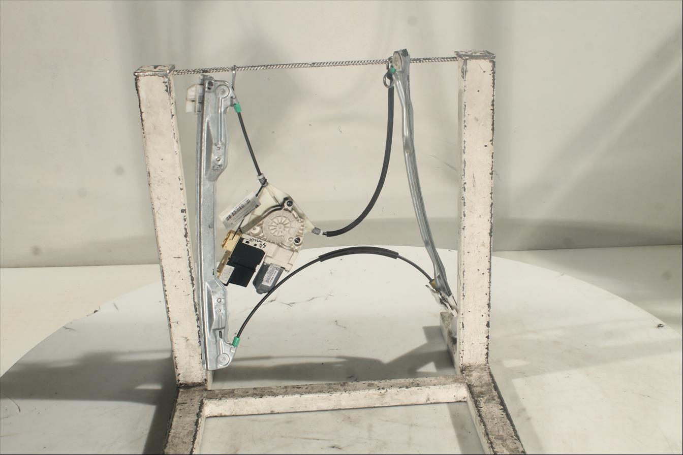 Elevalunas eléctrico puerta Del. Izq.