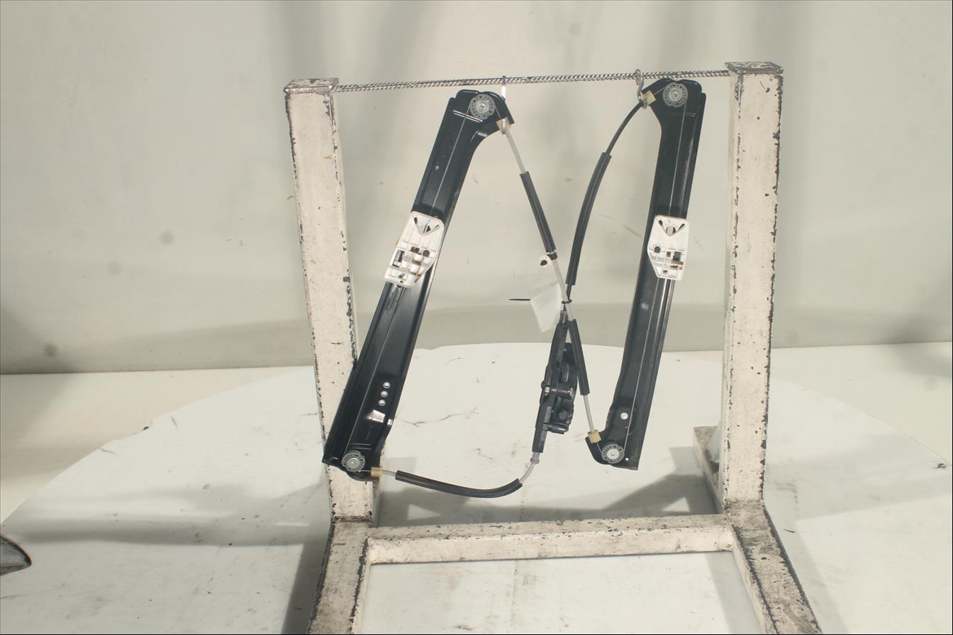 Elevalunas eléctrico puerta Del. Izq.