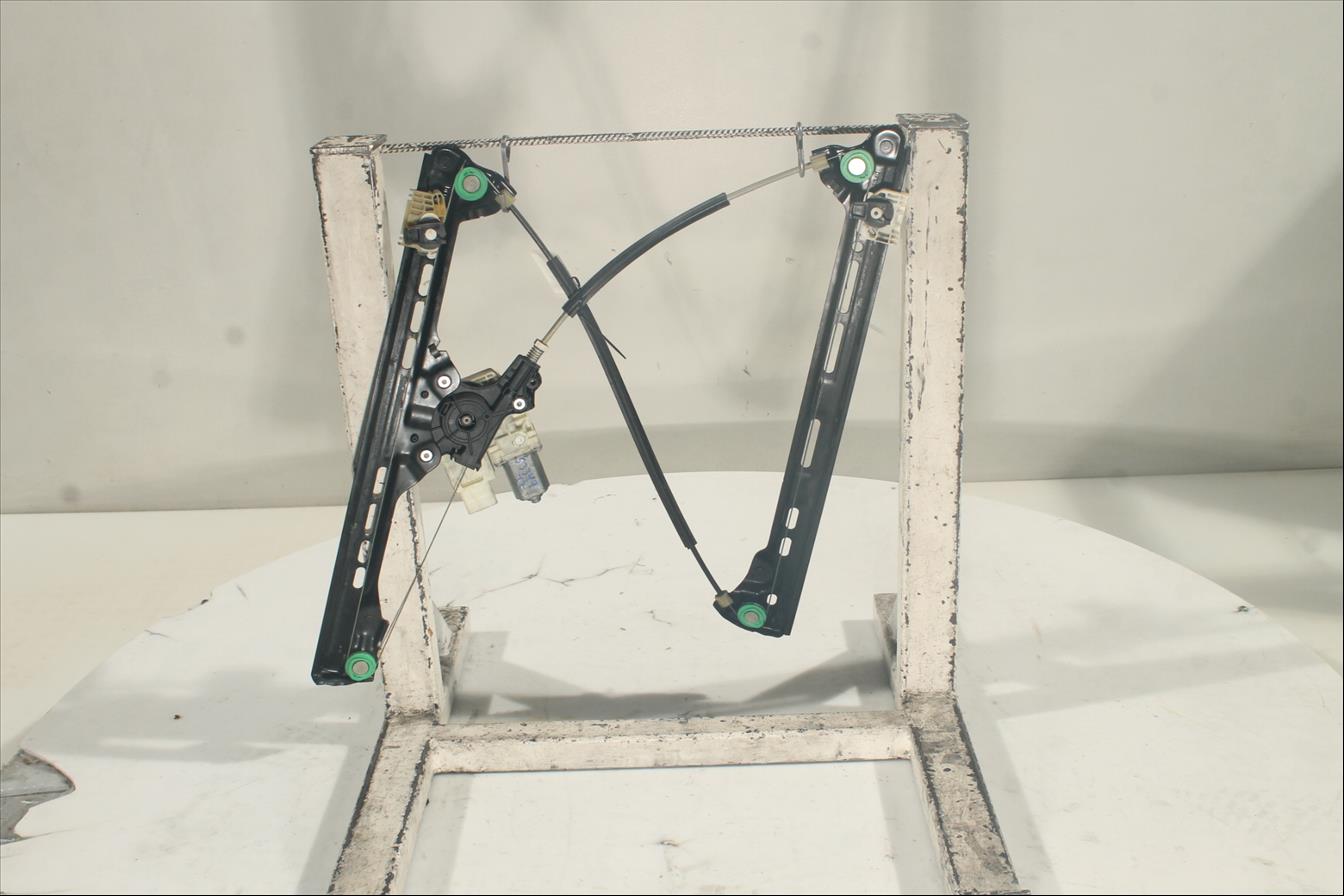 Elevalunas eléctrico puerta Del. Izq.