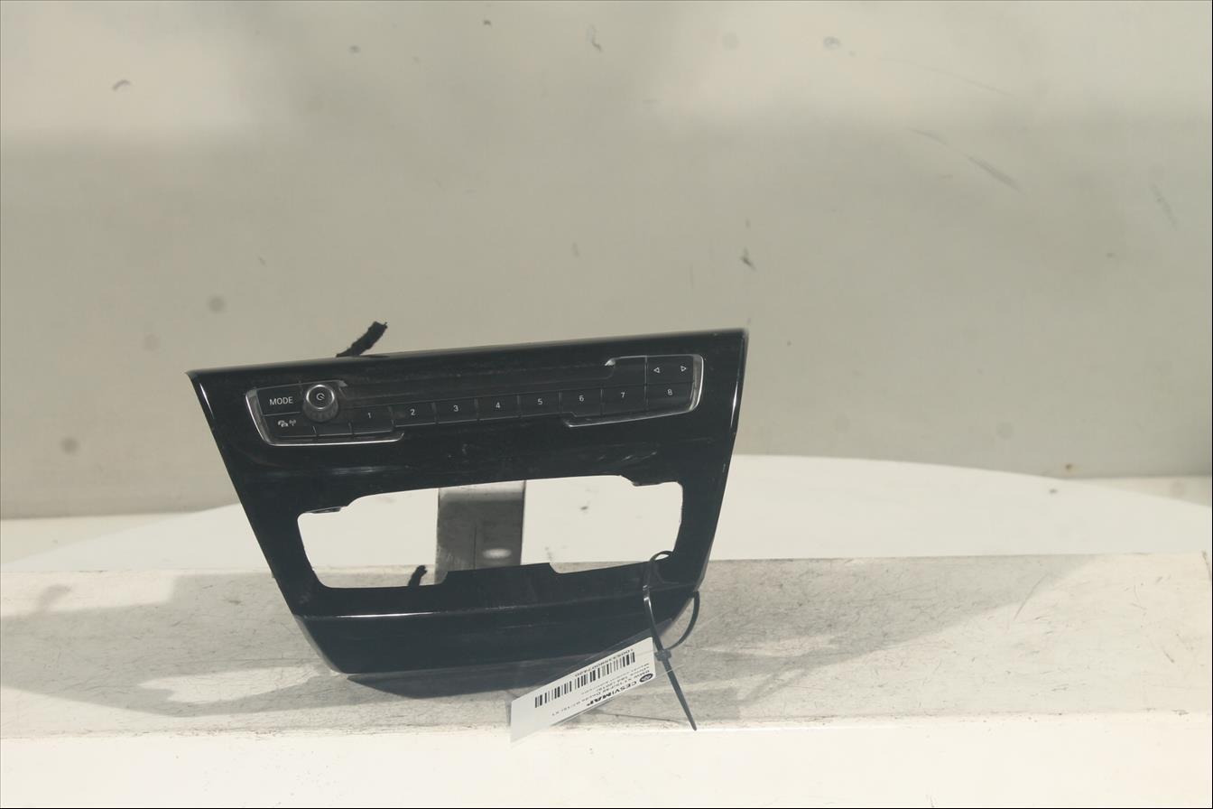 Mando control autorradio
