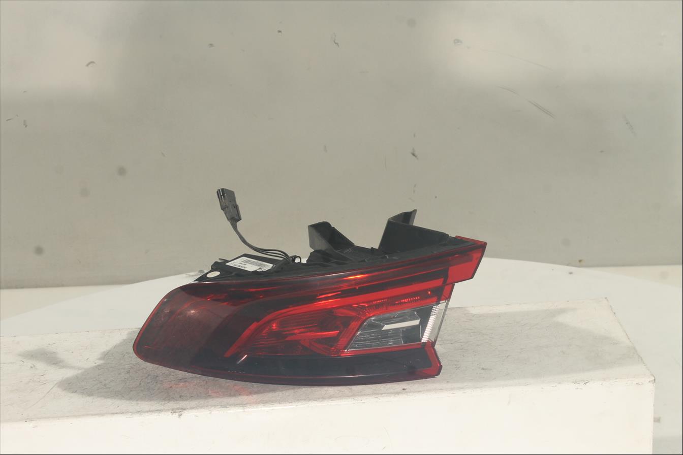Piloto Tra. Der.