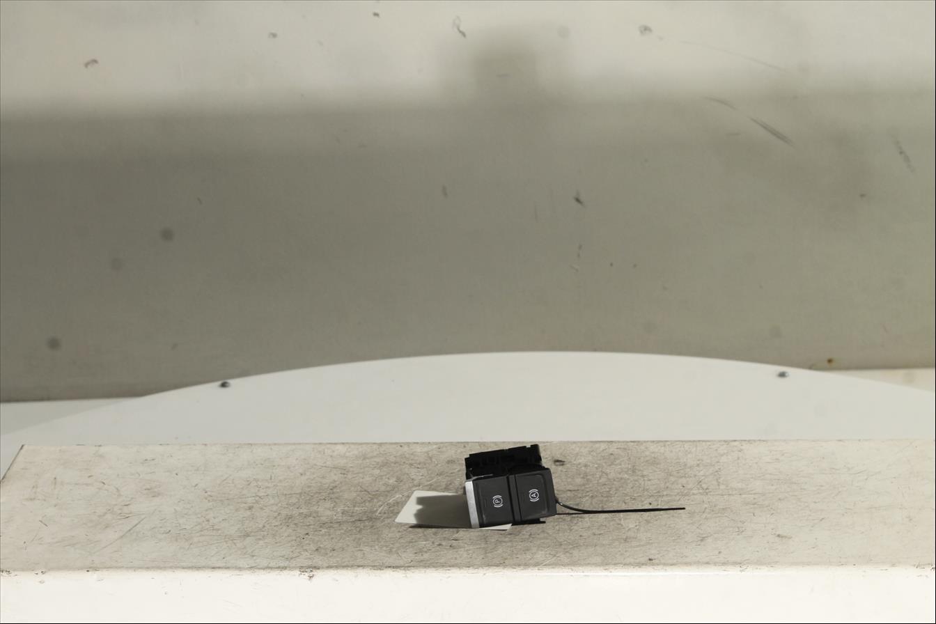 Palanca e interruptor freno de mano