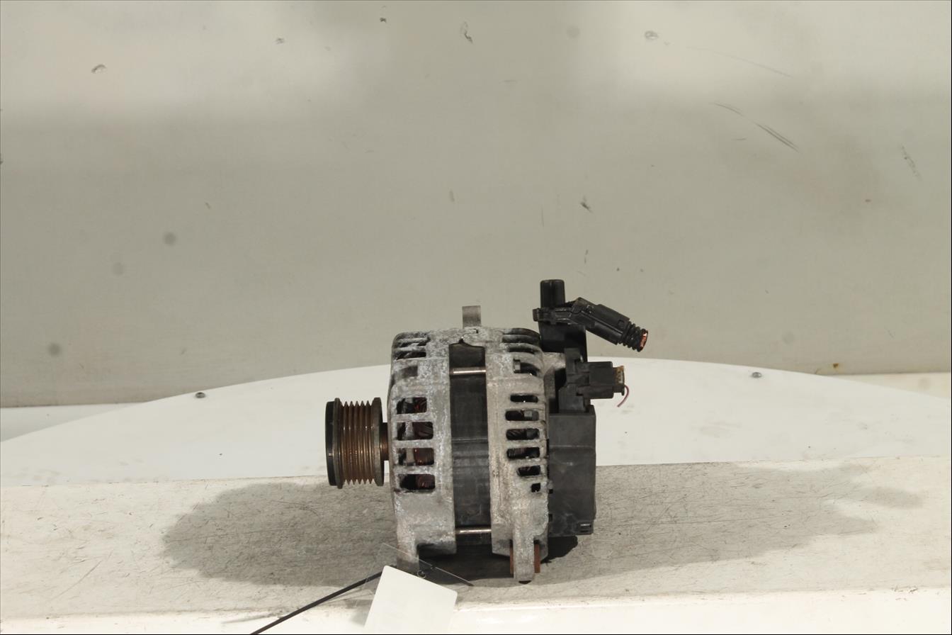 Alternador