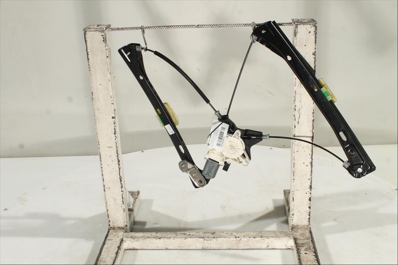 Elevalunas eléctrico puerta Del. Izq.