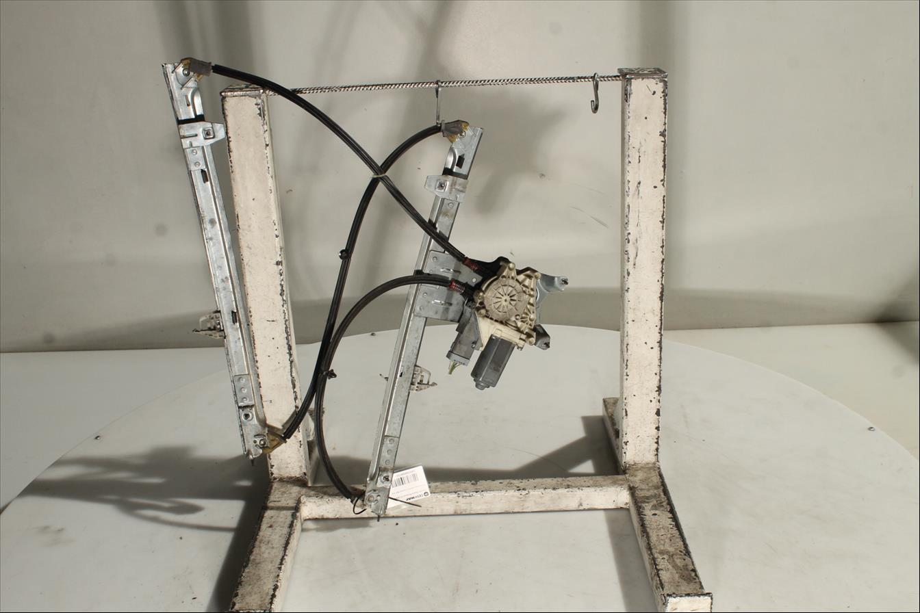 Elevalunas eléctrico puerta Del. Izq.