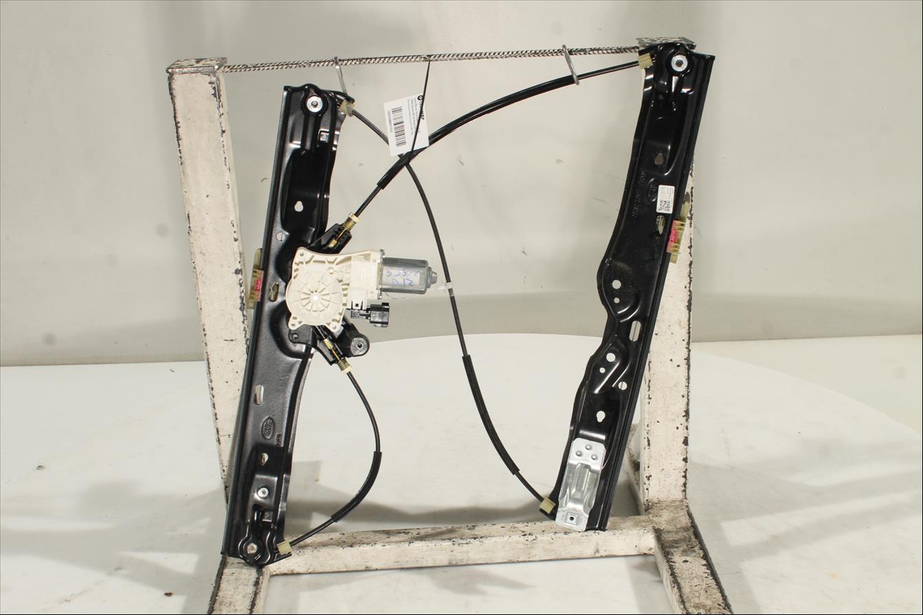 Elevalunas eléctrico puerta Del. Der.