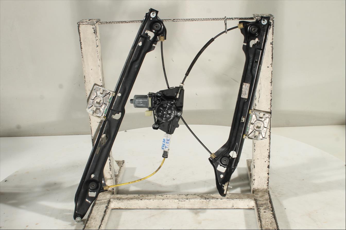 Elevalunas eléctrico puerta Tra. Der.
