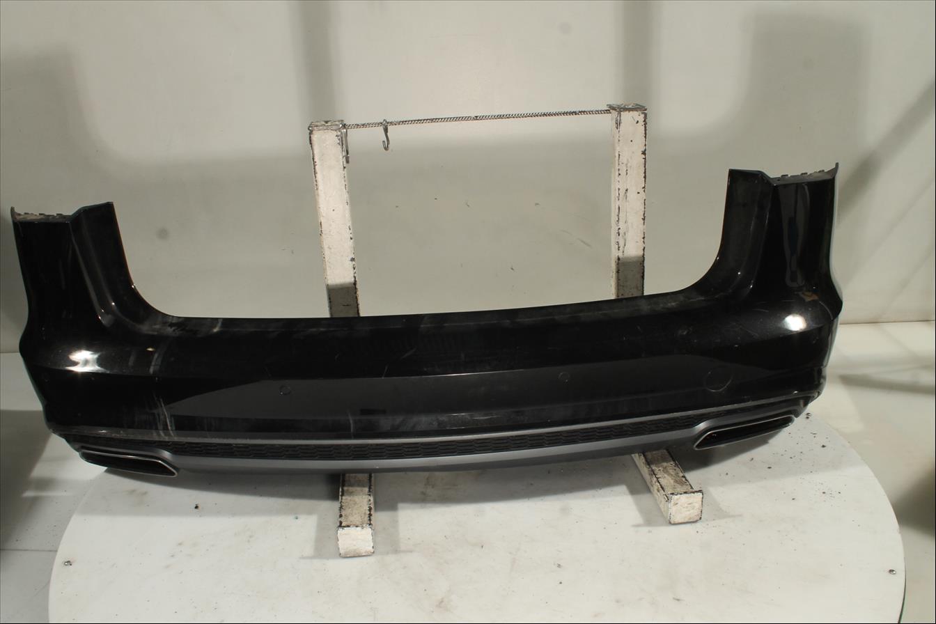 Paragolpes Tra.