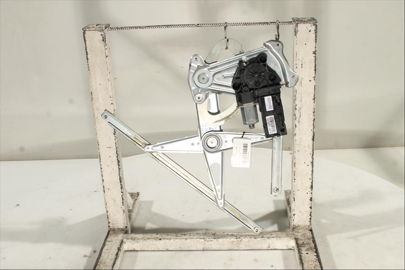 Elevalunas eléctrico puerta Del. Izq.