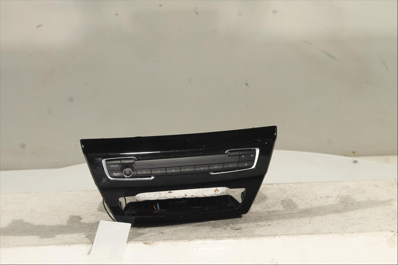Mando control autorradio