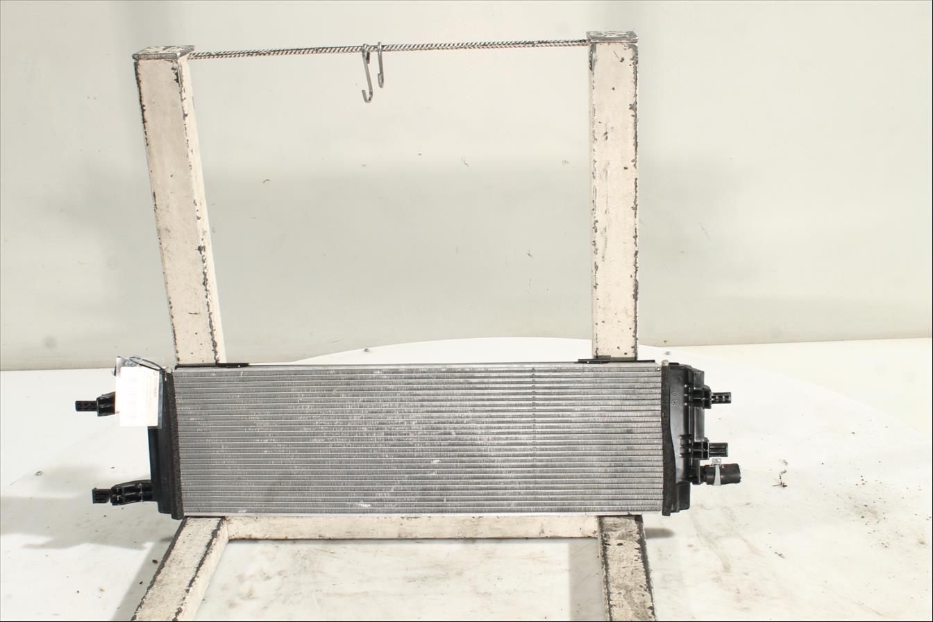 Radiador motor adicional