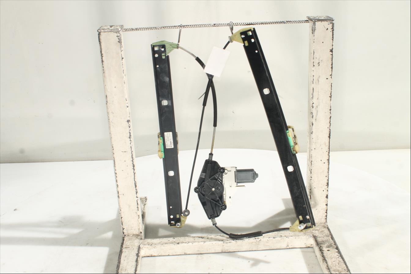 Elevalunas eléctrico puerta Del. Izq.