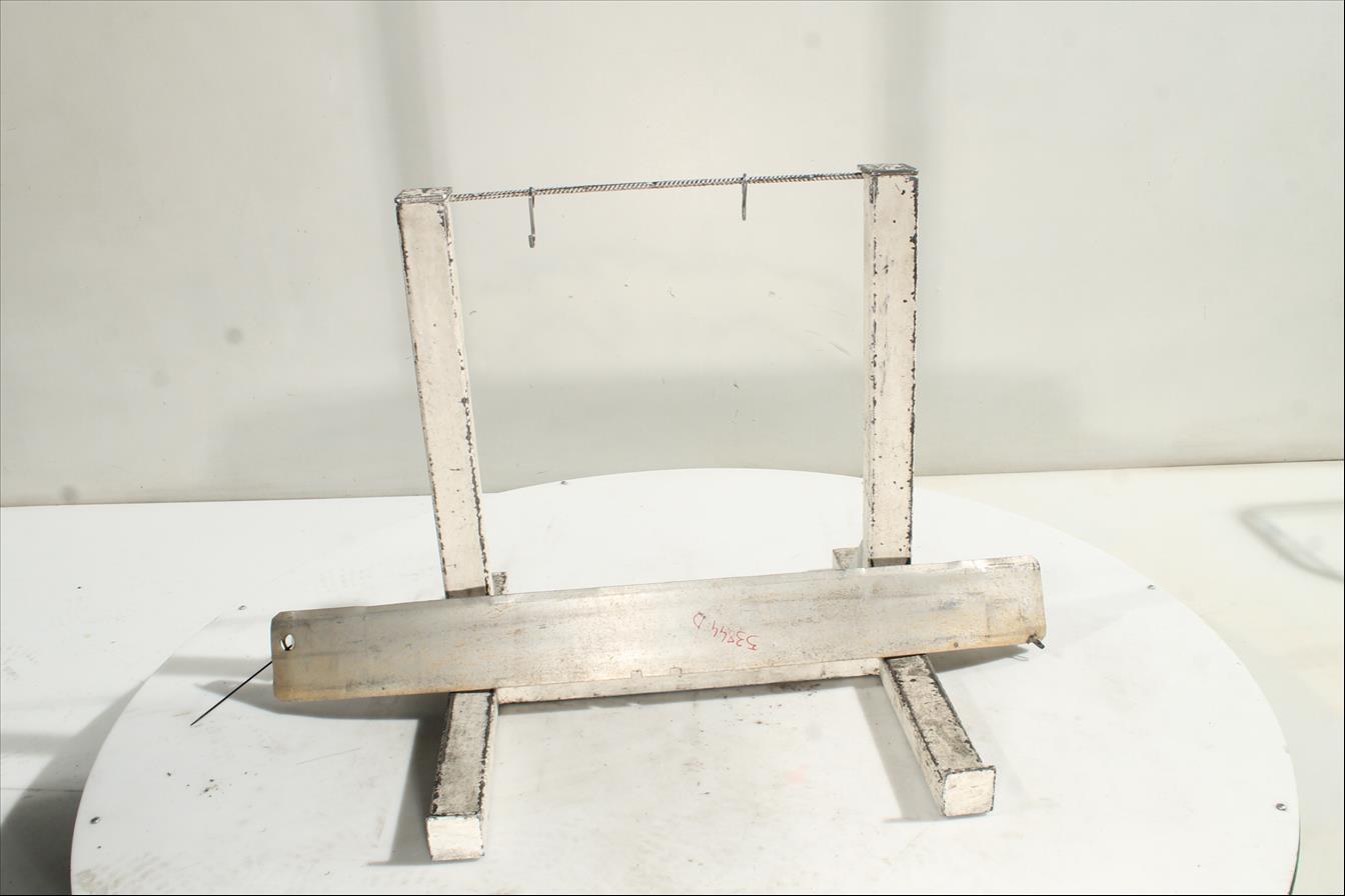 Traviesa paragolpes Del.