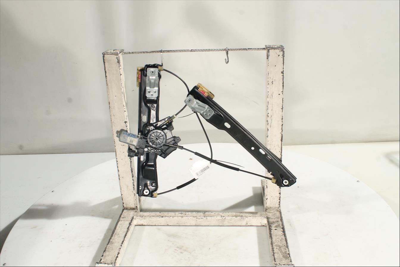 Elevalunas eléctrico puerta Del. Izq.