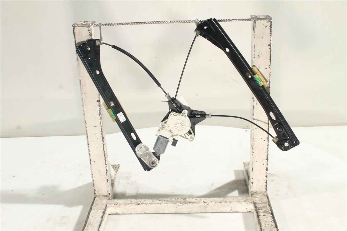 Elevalunas eléctrico puerta Del. Izq.