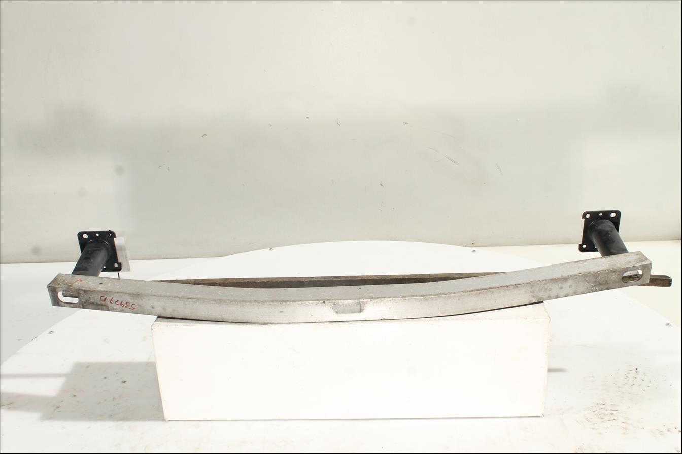 Traviesa paragolpes Del. Inf.