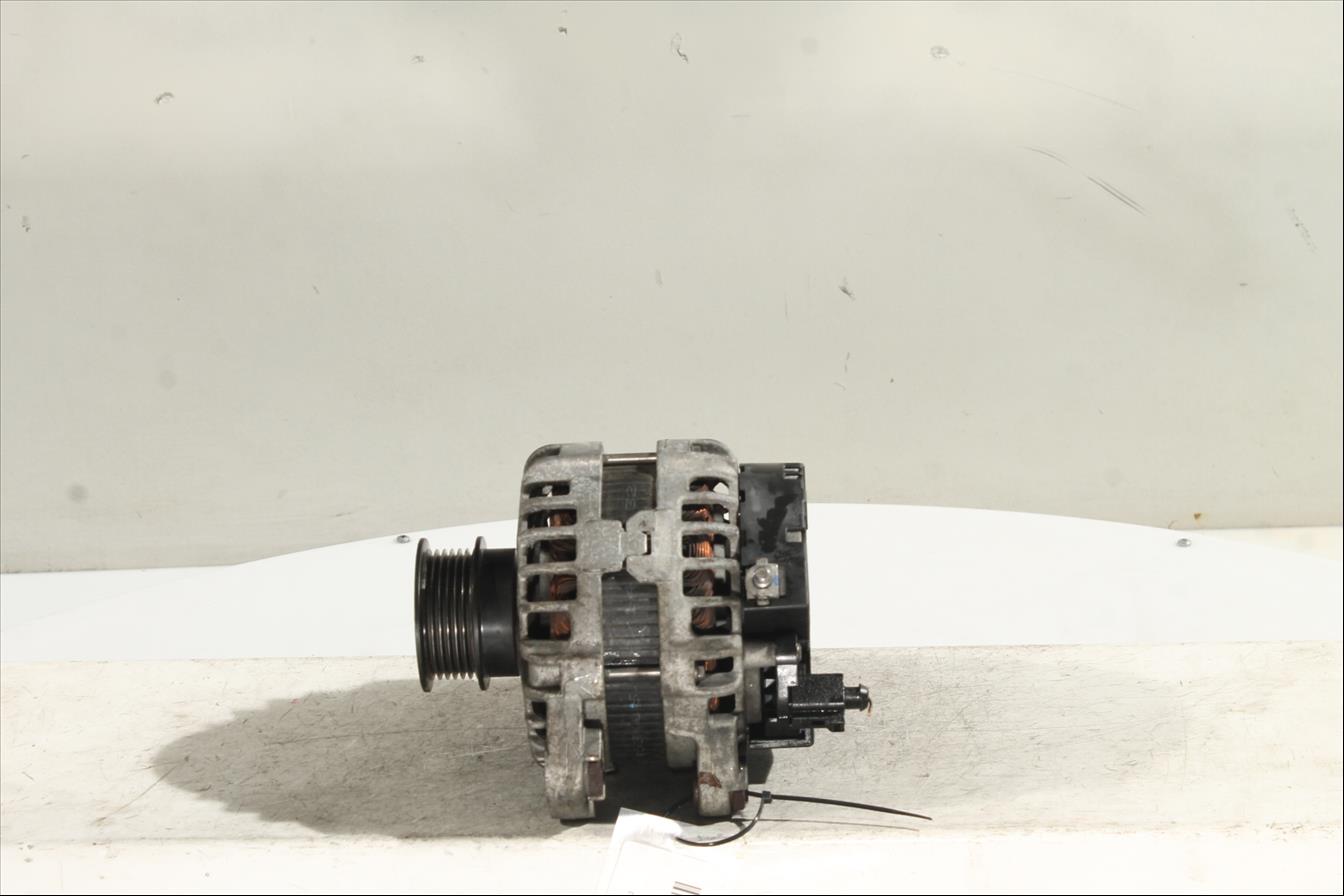 Alternador