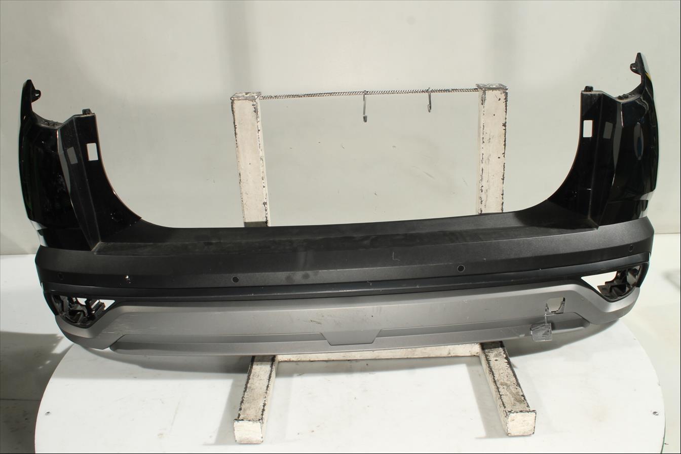 Paragolpes Tra.