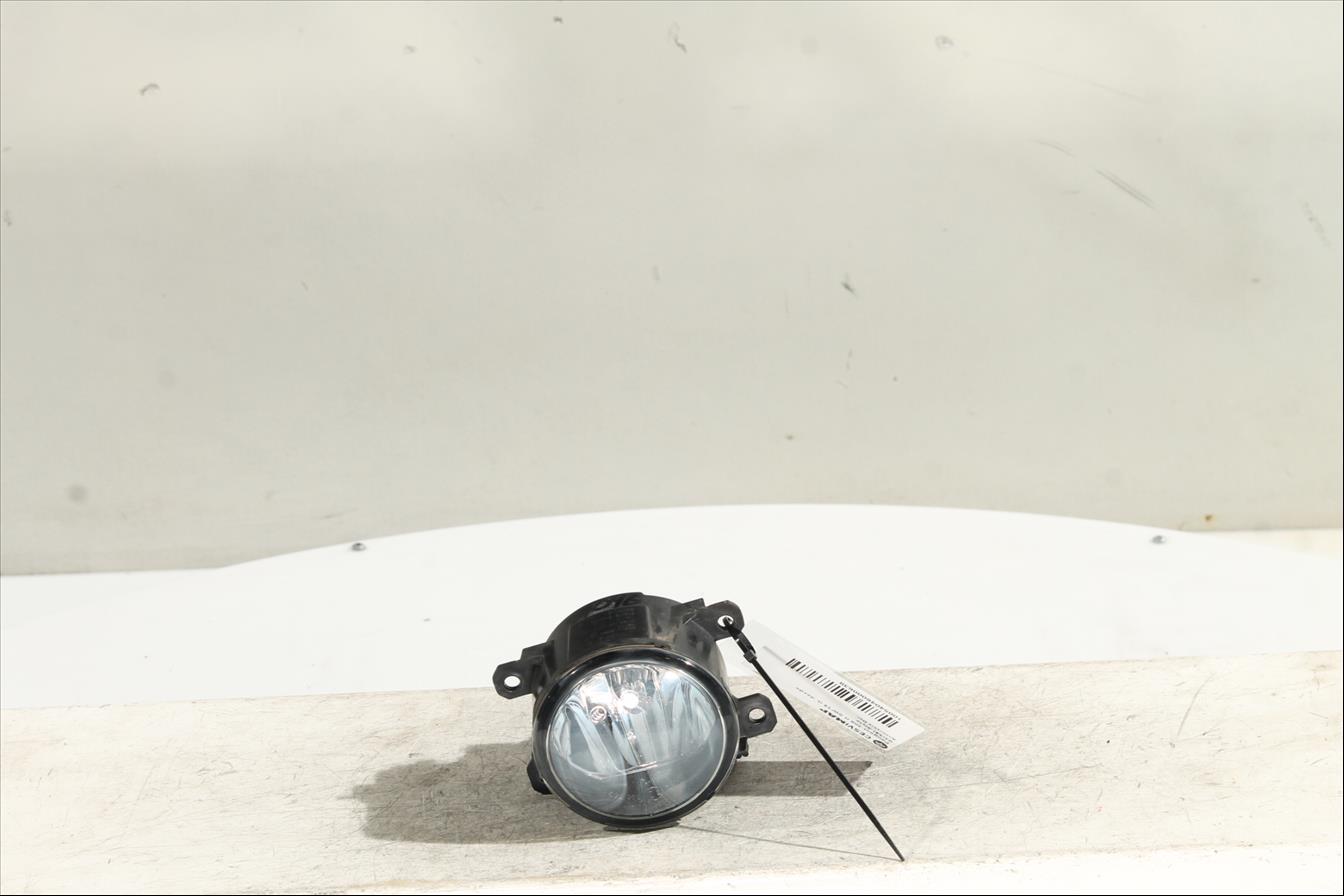 Antiniebla Der.