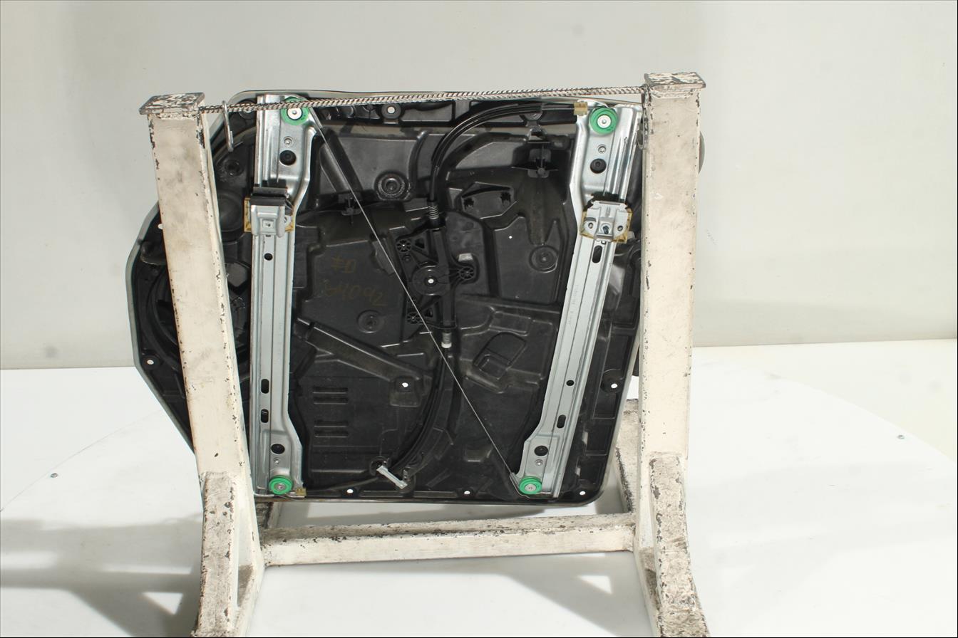 Elevalunas eléctrico puerta Del. Izq.
