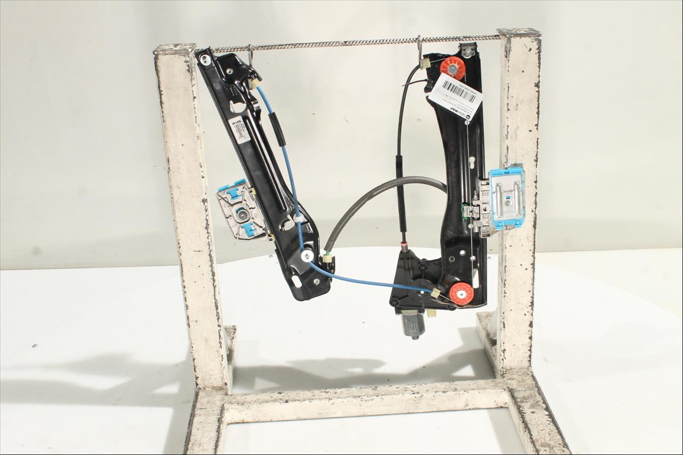 Elevalunas eléctrico puerta Tra. Der.