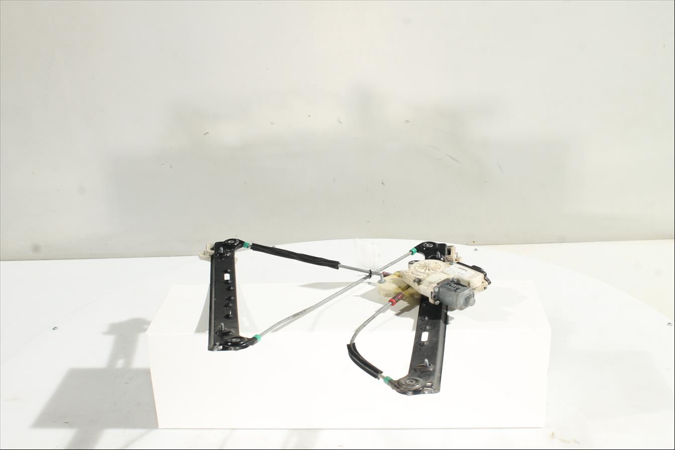 Elevalunas eléctrico puerta Del. Izq.