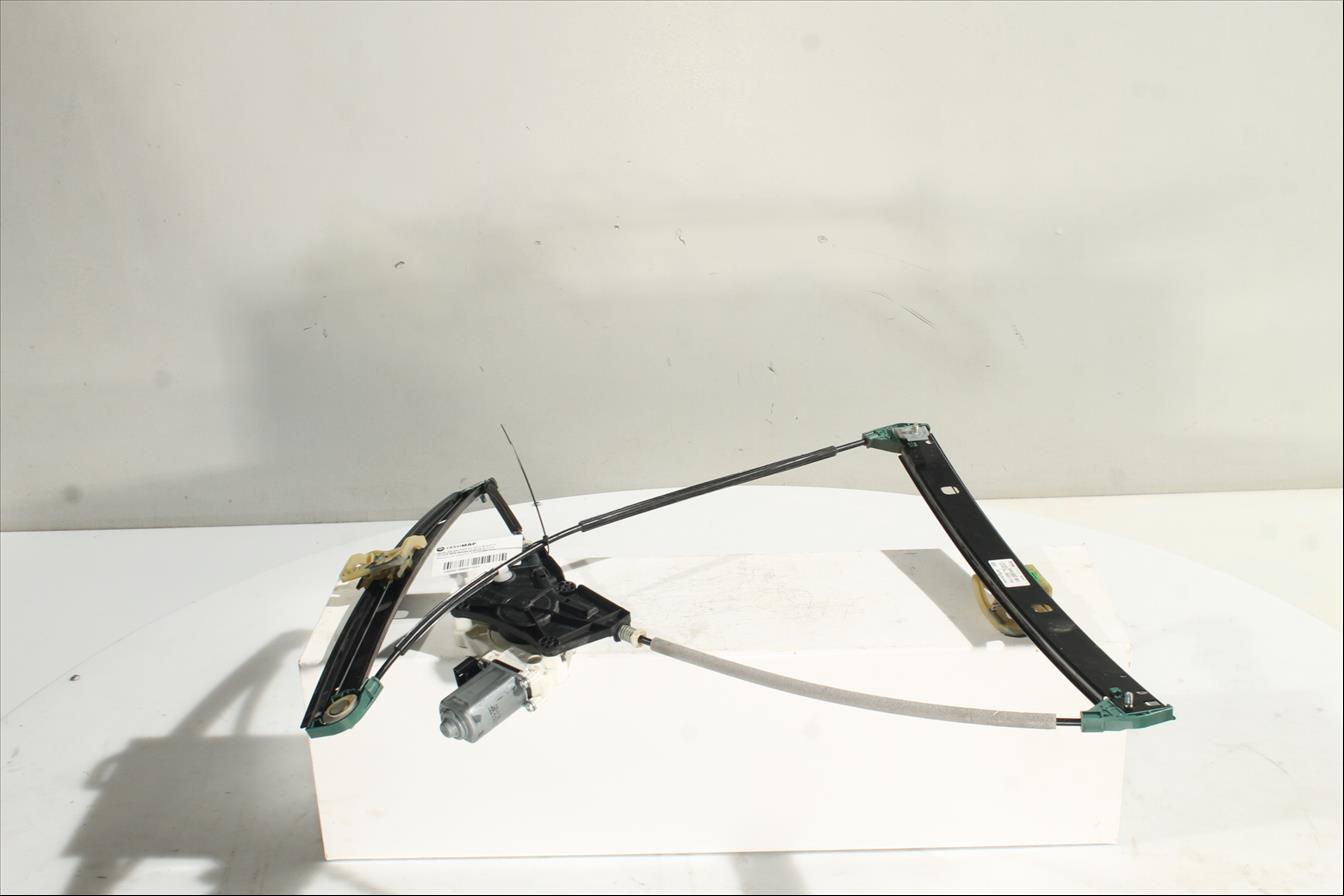 Elevalunas eléctrico puerta Del. Izq.