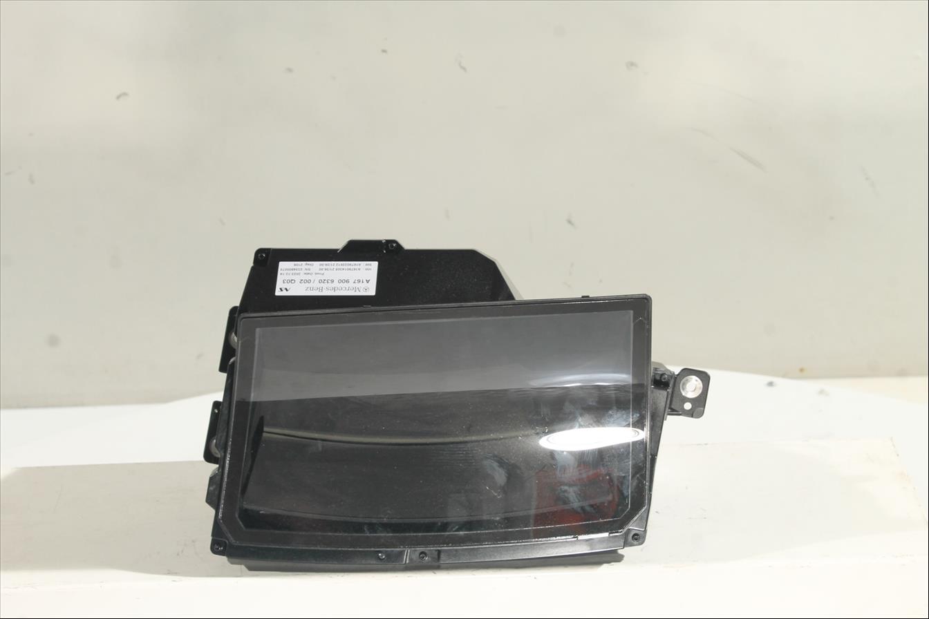 Retroproyector de informacion en luna parabrisas