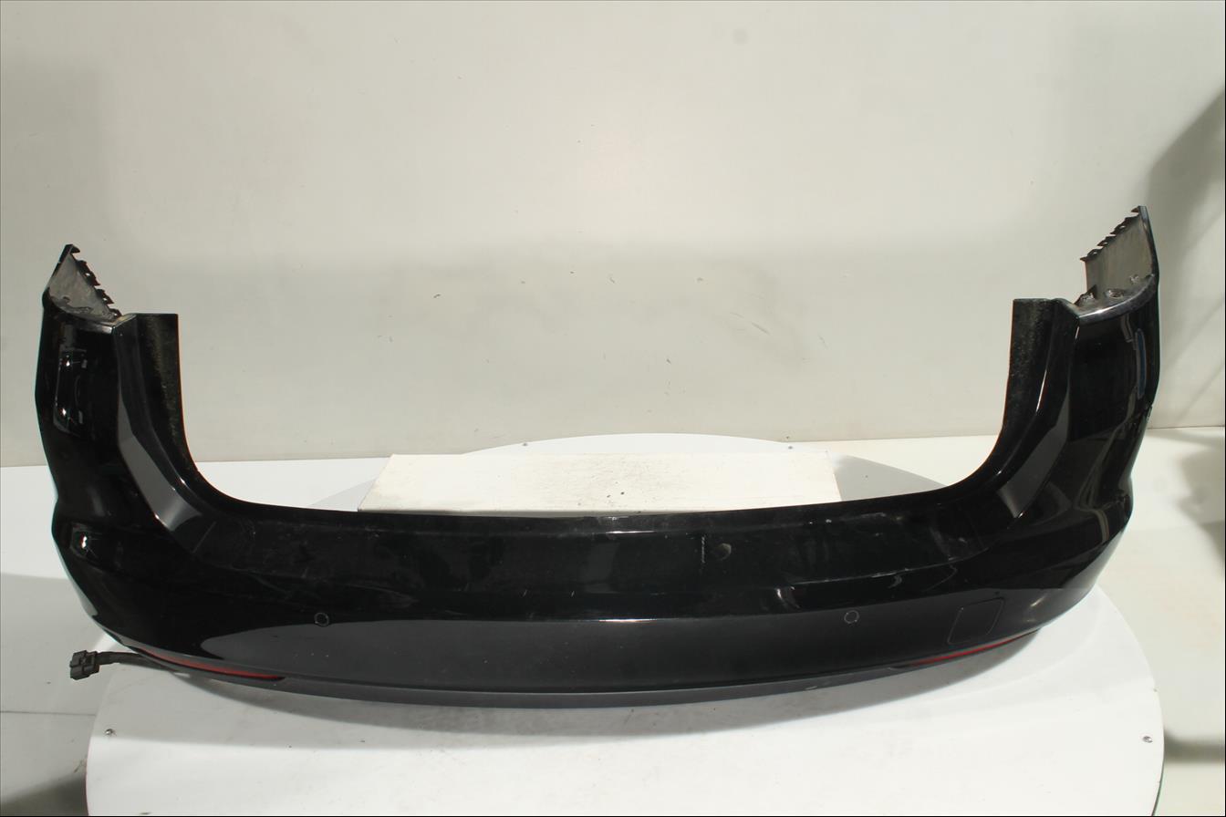 Paragolpes Tra.