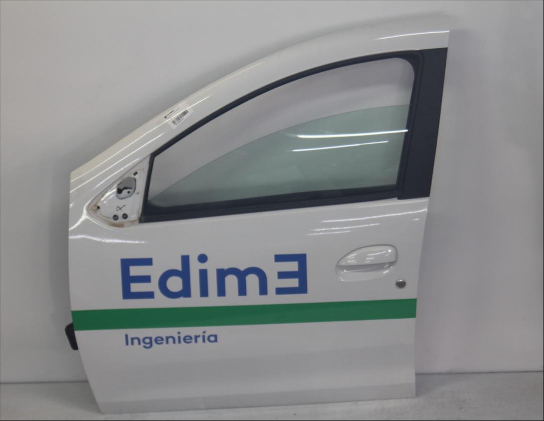 Puerta Del. Izq.