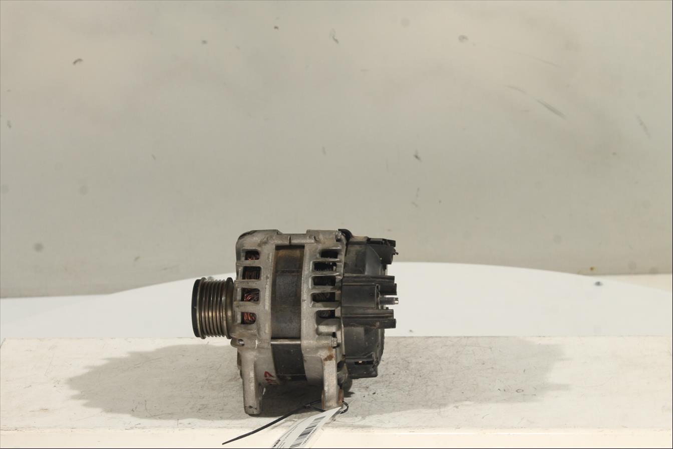 Alternador