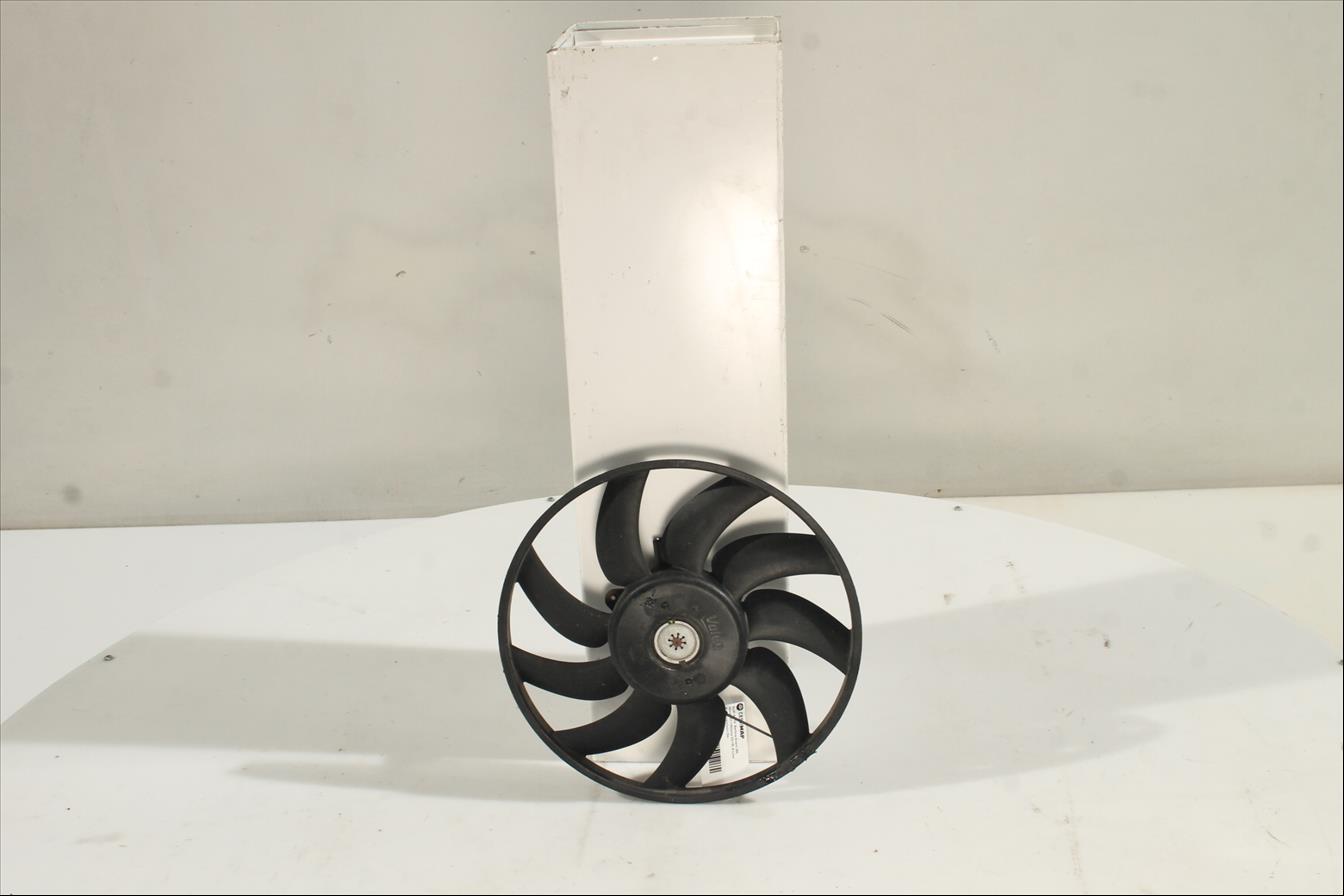 Electroventilador Der.