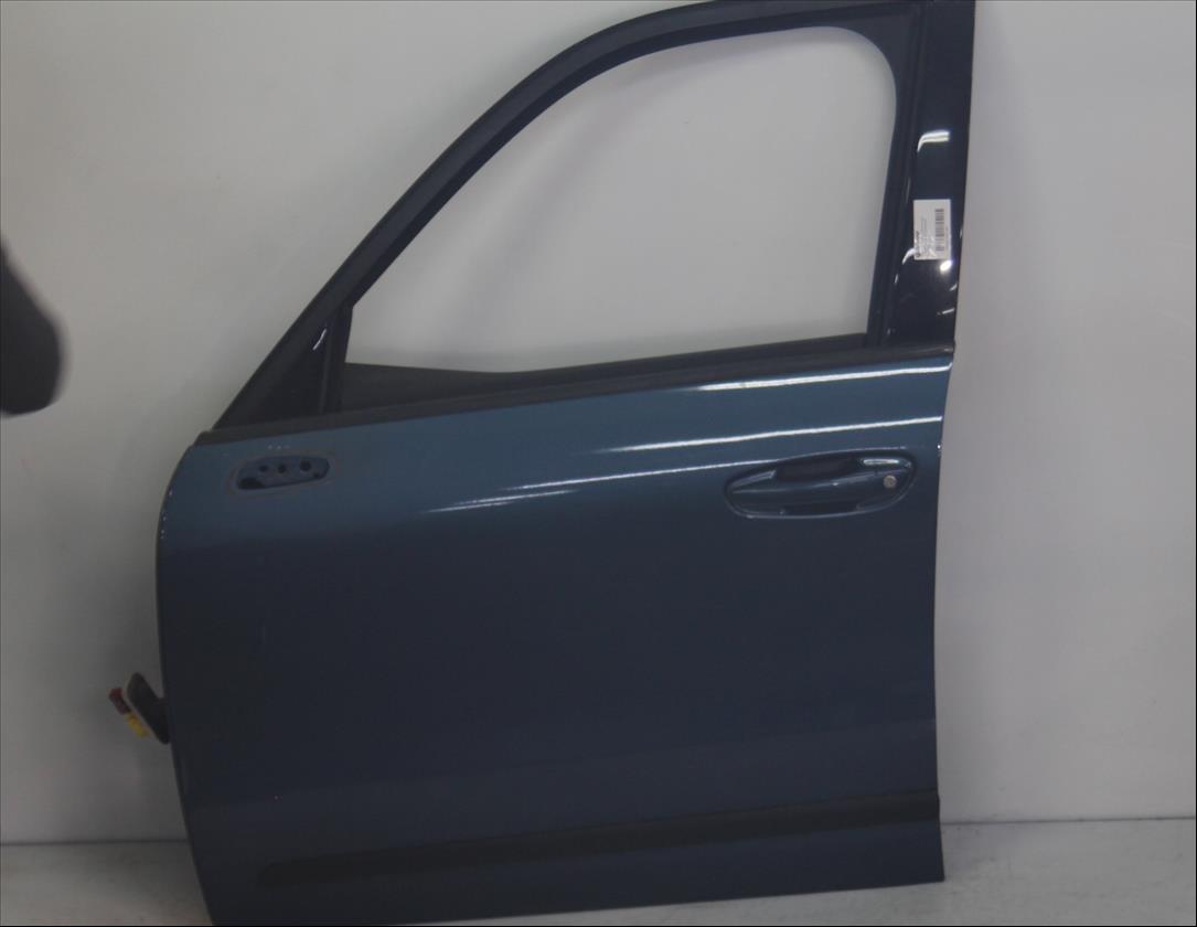 Puerta Del. Izq.